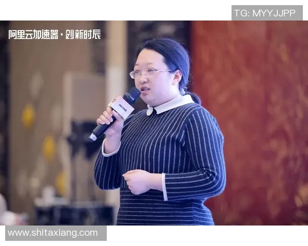 南京羽毛球队转型之路揭秘：从传统强队到现代竞技新标杆的挑战与机遇